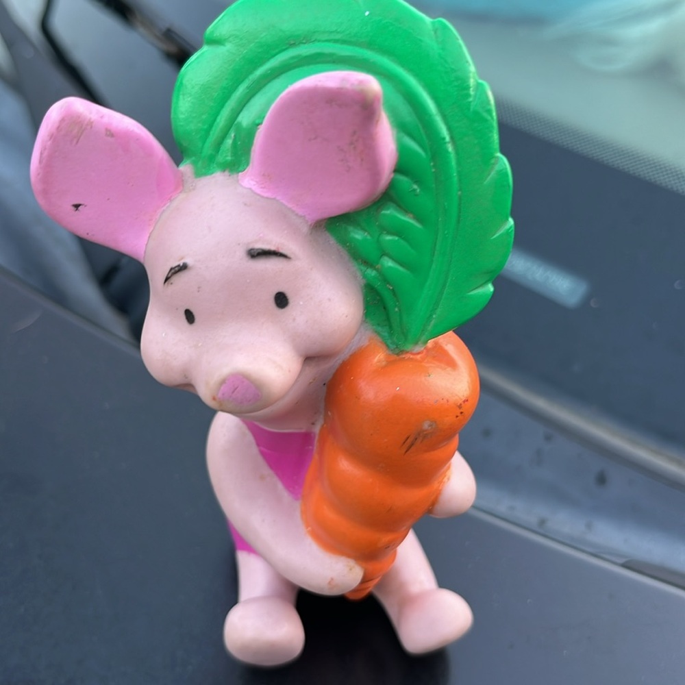 Disney Pooh rubber piglet toy